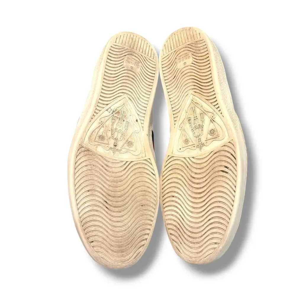 Gucci paint flaws